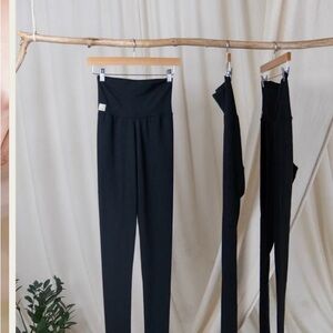 Sinew Moon china cat Hemp leggings